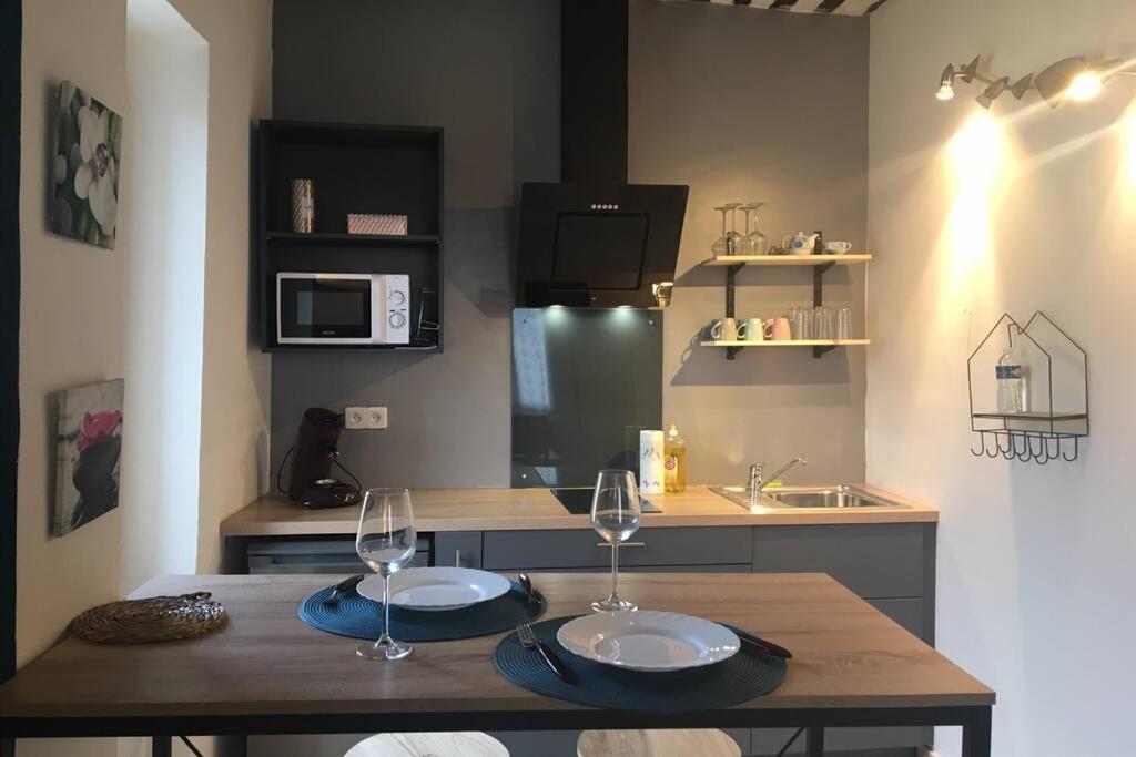 Studio De Charme Le Clos De L'Etang + Place De Parking LʼIsle-sur-la-Sorgue 외부 사진