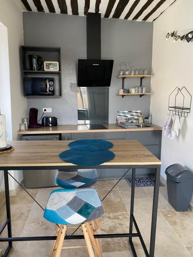 Studio De Charme Le Clos De L'Etang + Place De Parking LʼIsle-sur-la-Sorgue 외부 사진